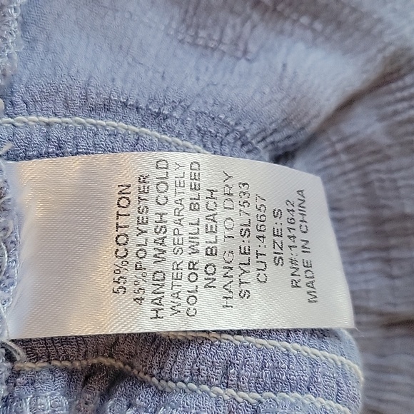 🌺3 for $10 She + Sky Lace Sleeve Off the Shoulder Blouse - Picture 6 of 9